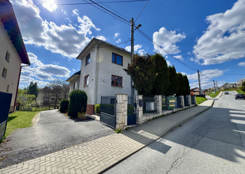 !!ZNÍŽENÁ CENA!! Rodinný dom s pozemkom na ul. Kukorelliho 18, okr. Bardejov