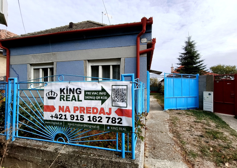4-izbový rodinný dom v Tešedíkove s pozemkom pri jazere